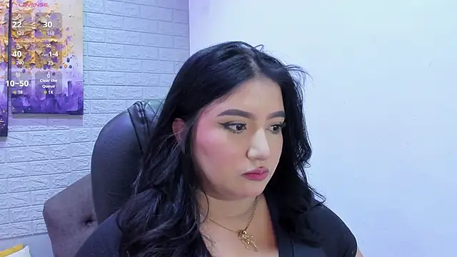 Snapshot of _nina_sweet chatting on 11.29.25 nina sweet online show from 11.29.25