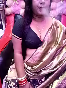 Snapshot of ella_mariya chatting on 02.04.26 ella mariya online show from 02.04.26