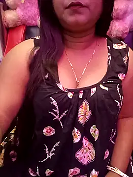 Snapshot of ella_mariya chatting on 02.05.26 ella mariya online show from 02.05.26