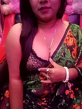 Snapshot of ella_mariya chatting on 02.06.26 ella mariya online show from 02.06.26