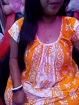 Snapshot of ella_mariya chatting on 02.17.26 ella mariya online show from 02.17.26