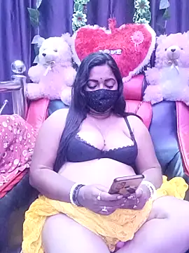 Snapshot of ella_mariya chatting on 02.21.26 ella mariya online show from 02.21.26