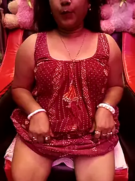 Snapshot of ella_mariya chatting on 03.02.26 ella mariya online show from 03.02.26