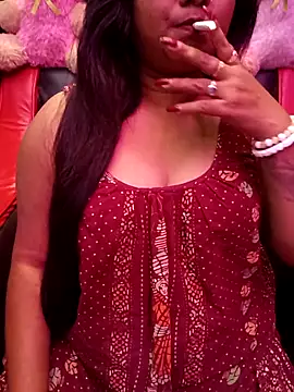 Snapshot of ella_mariya chatting on 03.05.26 ella mariya online show from 03.05.26