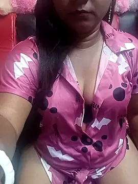 Snapshot of ella_mariya chatting on 03.30.26 ella mariya online show from 03.30.26