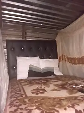 hoittytoittyxx online show from 03.04.26