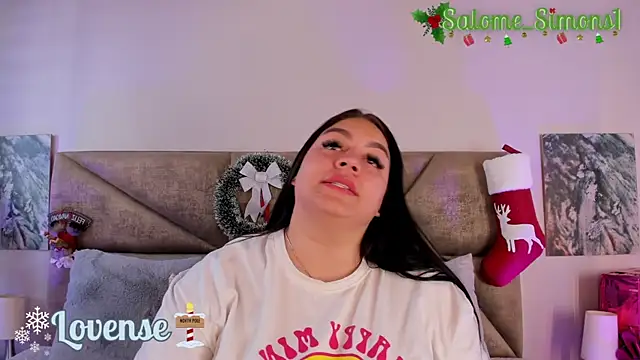 Snapshot of Salomesimos1 chatting on 12.20.24 Salomesimos1 online show from 12.20.24