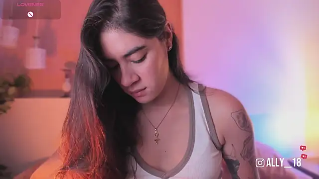 Snapshot of Ally_addams chatting on 02.05.26 Ally addams online show from 02.05.26