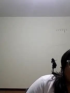 sarah12333 online show from 06.11.26