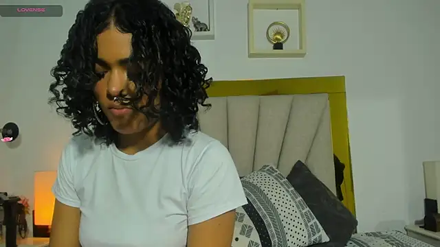 vahiolet fuentes online show from 01.15.25