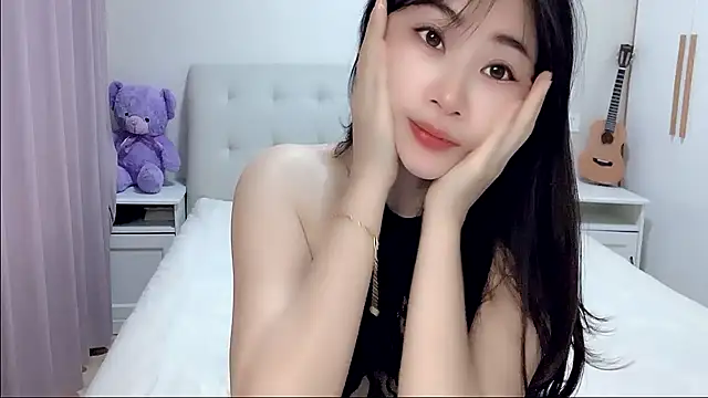 aisha123123 online show from 10.26.25