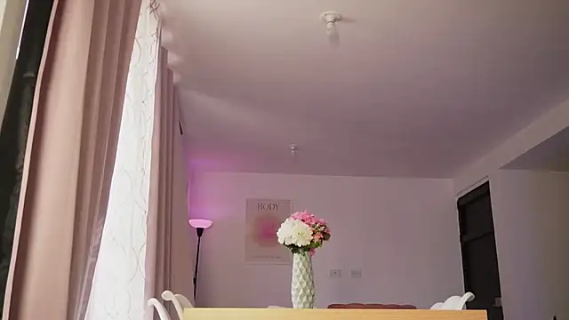 MavyStar online show from 02.12.26