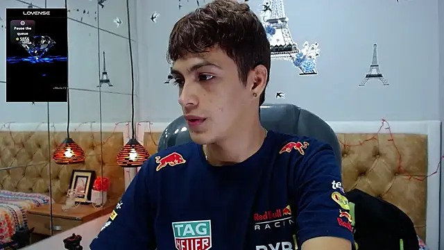 Snapshot of SkinnyBoy_ chatting on 02.27.25 SkinnyBoy online show from 02.27.25