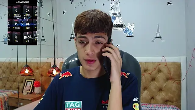 Snapshot of SkinnyBoy_ chatting on 02.28.25 SkinnyBoy online show from 02.28.25