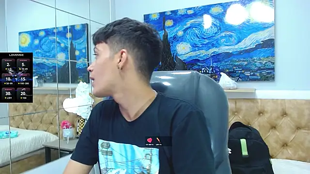 Snapshot of SkinnyBoy_ chatting on 09.10.25 SkinnyBoy online show from 09.10.25