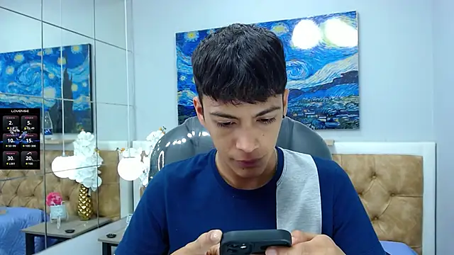 Snapshot of SkinnyBoy_ chatting on 09.19.25 SkinnyBoy online show from 09.19.25