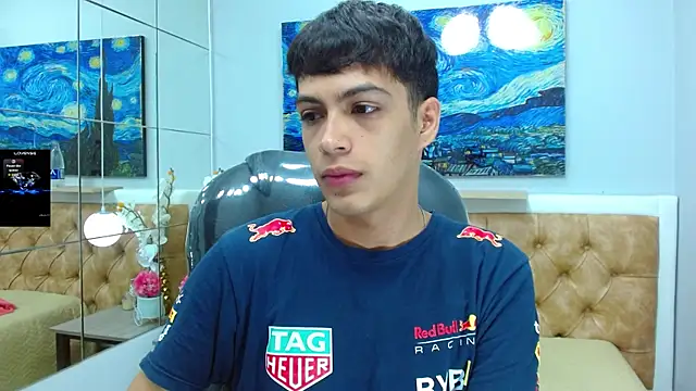 SkinnyBoy  online show from 12.14.25