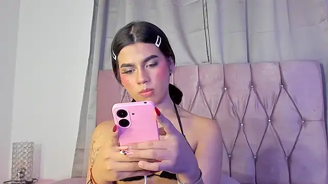 Snapshot of Ashley_piinkk_ chatting on 01.26.25 Ashley piinkk online show from 01.26.25