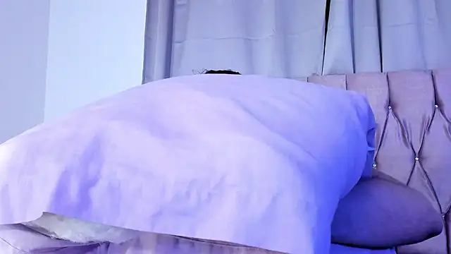 Snapshot of Ashley_piinkk_ chatting on 02.25.25 Ashley piinkk online show from 02.25.25