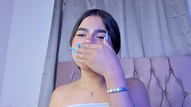 Snapshot of Ashley_piinkk_ chatting on 02.26.25 Ashley piinkk online show from 02.26.25