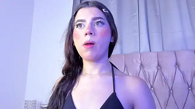 Snapshot of Ashley_piinkk_ chatting on 03.14.25 Ashley piinkk online show from 03.14.25