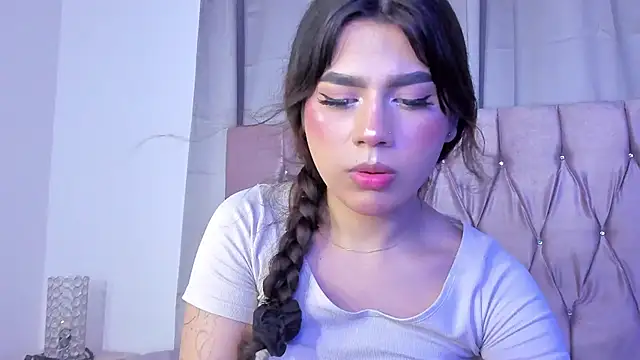 Snapshot of Ashley_piinkk_ chatting on 03.21.25 Ashley piinkk online show from 03.21.25