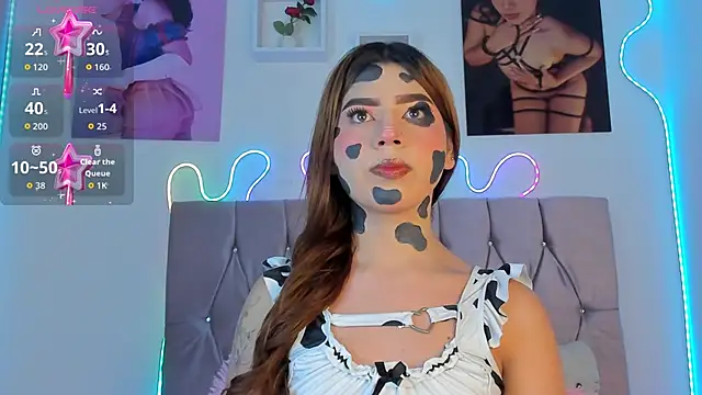 Snapshot of Ashley_piinkk_ chatting on 10.19.25 Ashley piinkk online show from 10.19.25