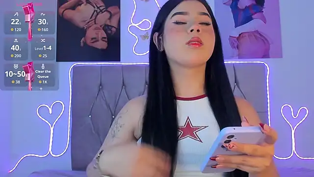 Ashley piinkk  online show from 04.29.26