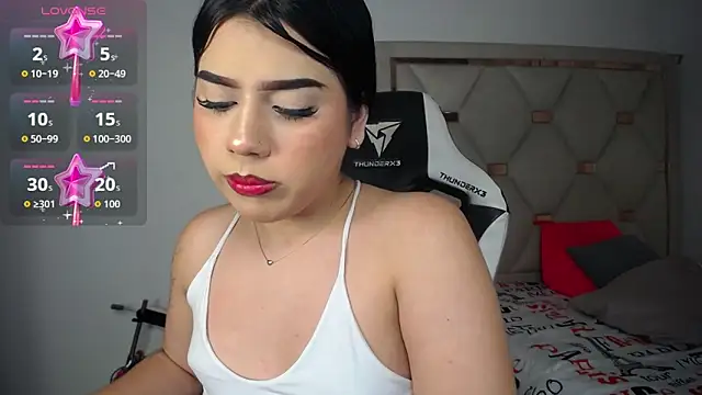 Snapshot of Ashley_piinkk_ chatting on 05.28.26 Ashley piinkk online show from 05.28.26