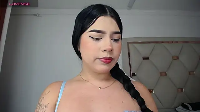 Snapshot of Ashley_piinkk_ chatting on 06.14.26 Ashley piinkk online show from 06.14.26