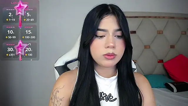 Snapshot of Ashley_piinkk_ chatting on 06.16.26 Ashley piinkk online show from 06.16.26