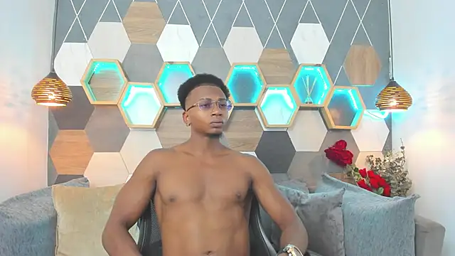 Snapshot of JamalMyst chatting on 02.05.25 JamalMyst online show from 02.05.25