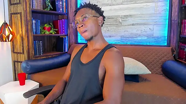 Snapshot of JamalMyst chatting on 02.20.25 JamalMyst online show from 02.20.25