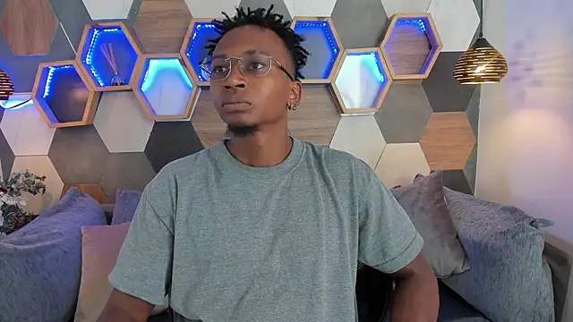 Snapshot of JamalMyst chatting on 02.27.25 JamalMyst online show from 02.27.25