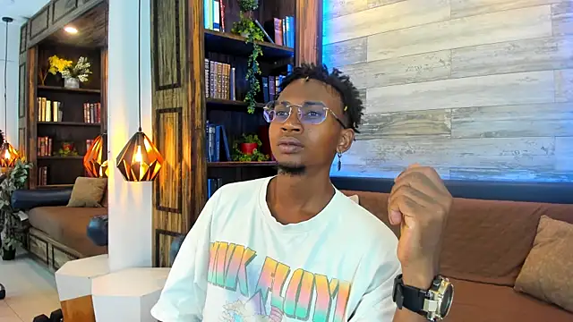 Snapshot of JamalMyst chatting on 03.14.25 JamalMyst online show from 03.14.25