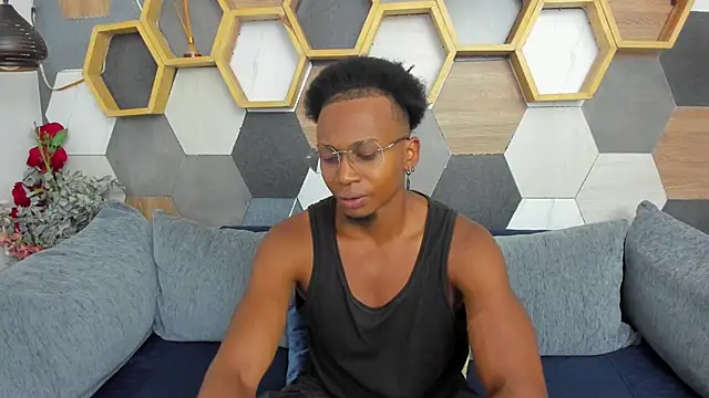 Snapshot of JamalMyst chatting on 03.21.25 JamalMyst online show from 03.21.25