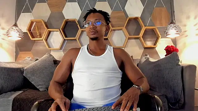 Snapshot of JamalMyst chatting on 09.22.25 JamalMyst online show from 09.22.25