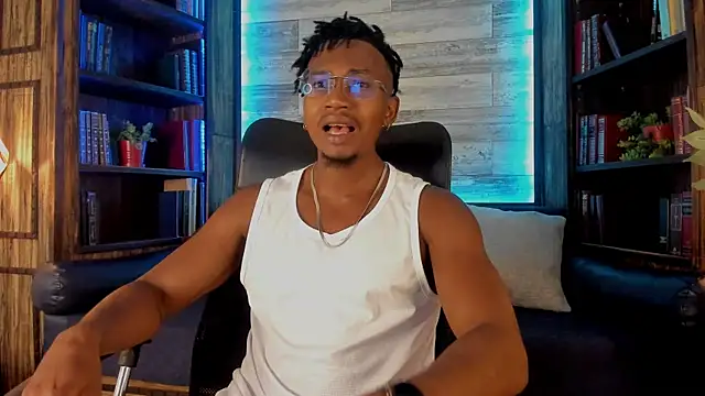 Snapshot of JamalMyst chatting on 10.06.25 JamalMyst online show from 10.06.25