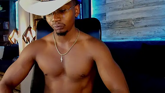 Snapshot of JamalMyst chatting on 12.14.25 JamalMyst online show from 12.14.25