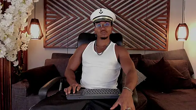 Snapshot of JamalMyst chatting on 06.19.26 JamalMyst online show from 06.19.26
