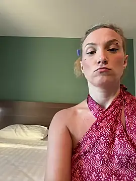 UmaTruewoman online show from 07.06.26