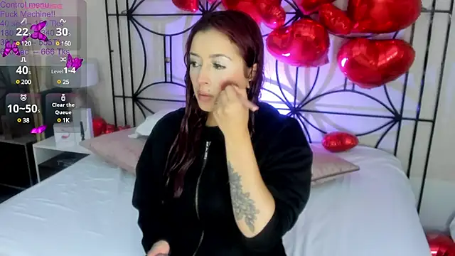 Paiige peach online show from 01.29.25