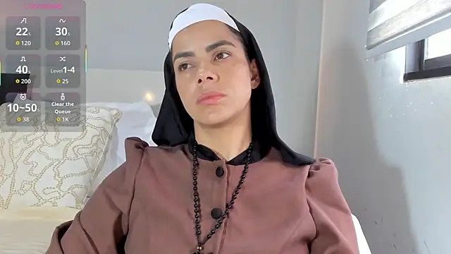 ClaraMariaMon online show from 02.12.26