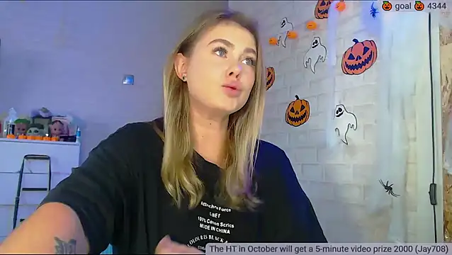 SuchCute online show from 10.24.25