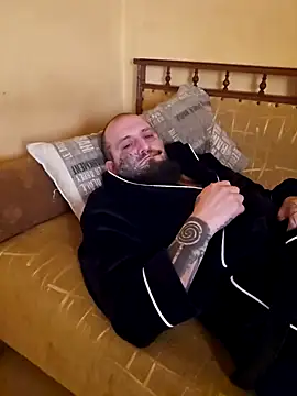 Snapshot of TattooedDick92 chatting on 01.02.25 TattooedDick92 online show from 01.02.25