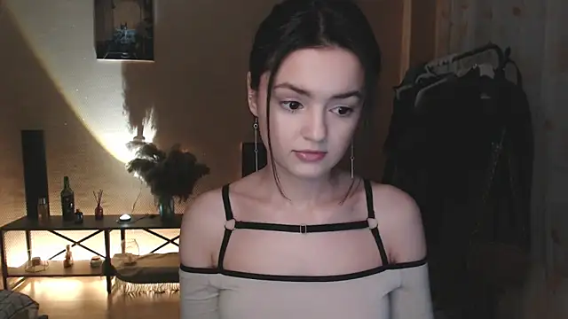 Snapshot of CuteRuby99 chatting on 02.02.25 CuteRuby99 online show from 02.02.25