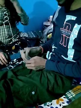 Snapshot of Desisumana chatting on 11.27.25 Desisumana online show from 11.27.25