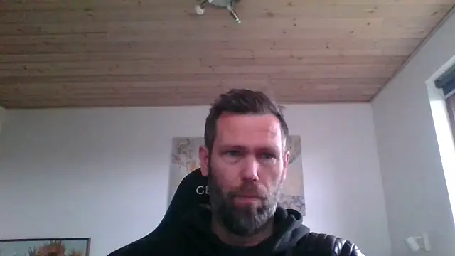 Snapshot of Gotta1 chatting on 12.13.24 Gotta1 online show from 12.13.24