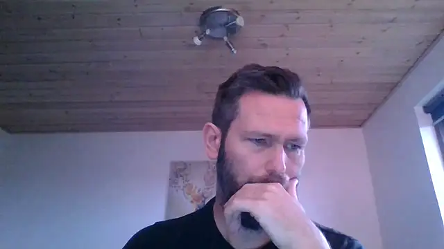 Snapshot of Gotta1 chatting on 12.15.24 Gotta1 online show from 12.15.24