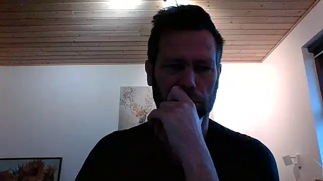 Snapshot of Gotta1 chatting on 12.29.24 Gotta1 online show from 12.29.24